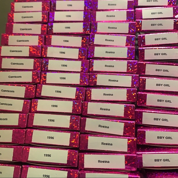 Lashes - Picture 5 of 5